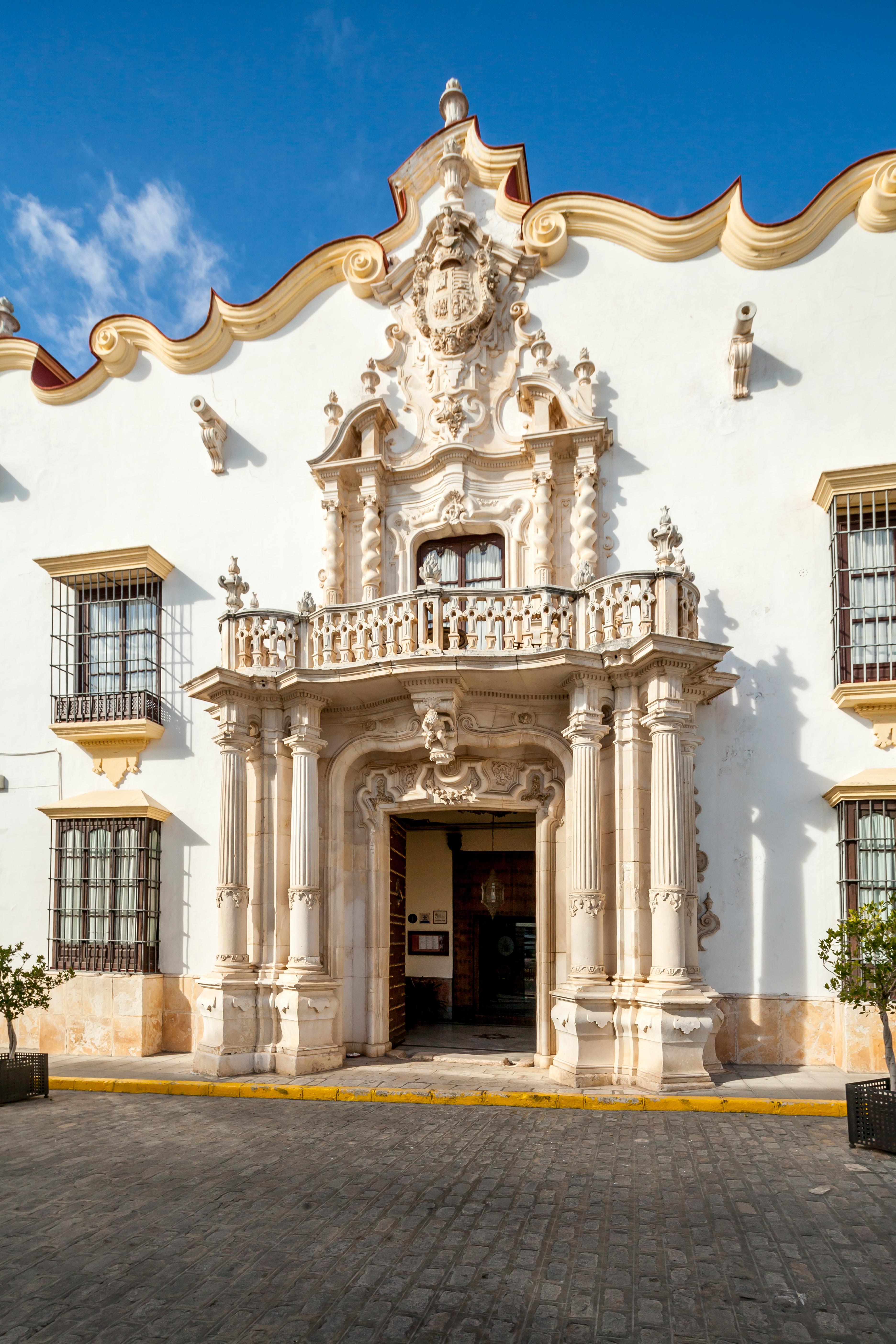 Palacio Marques De La Gomera Hotel Osuna Exterior photo